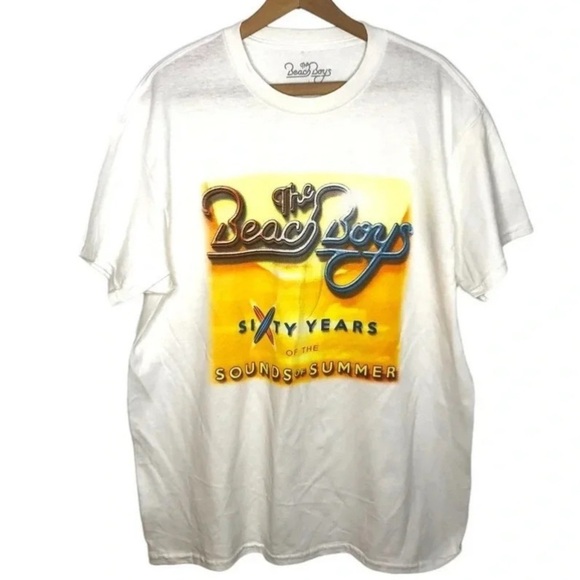 NEW The Beach Boys Sixty Years of Sounds of Summer Graphic Cruise T Shirt - Picture 6 of 6